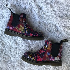 Toddler floral Dr Martens